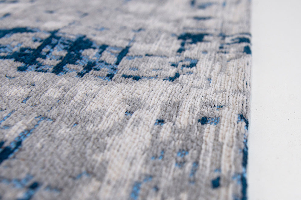 Louis De Poortere Griff Rug - Bronx Azurite 8421