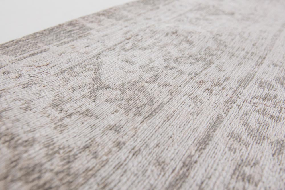 Louis De Poortere Medallion Rug - Salt & Pepper 8383