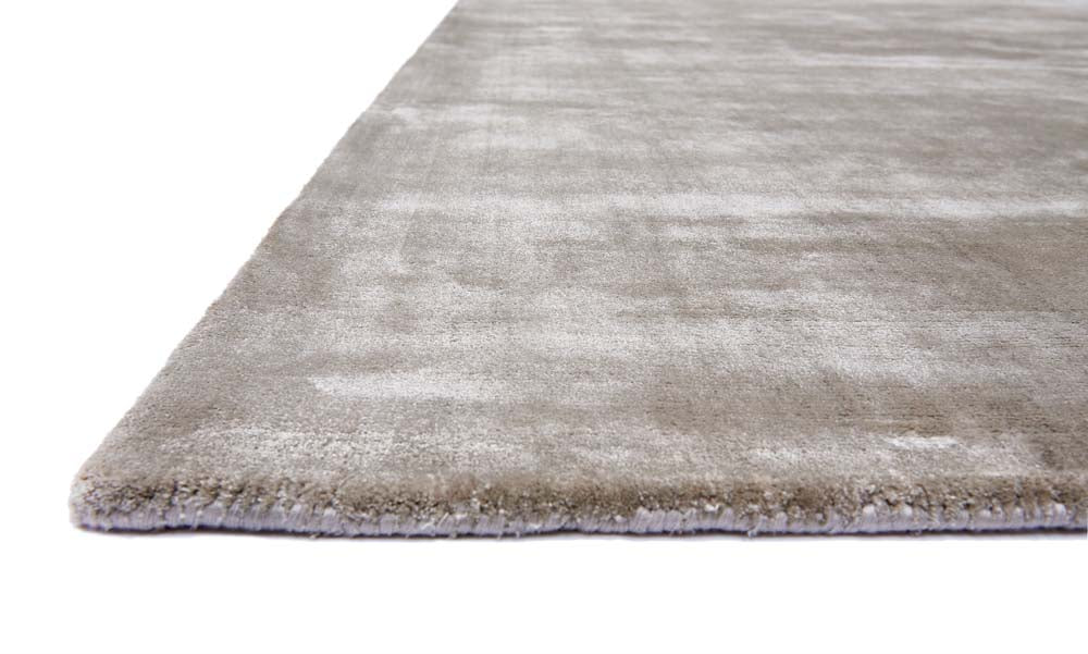 Katherine Carnaby Chrome Rug - Latte
