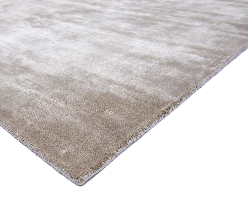 Katherine Carnaby Chrome Rug - Latte