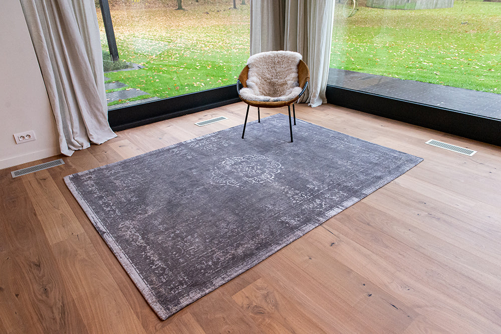 Louis De Poortere Fading World Medallion Rug - 9148 Stone