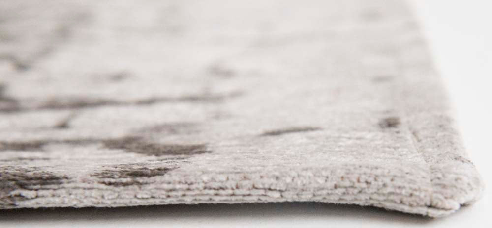 Louis De Poortere Griff Rug - Concrete Jungle