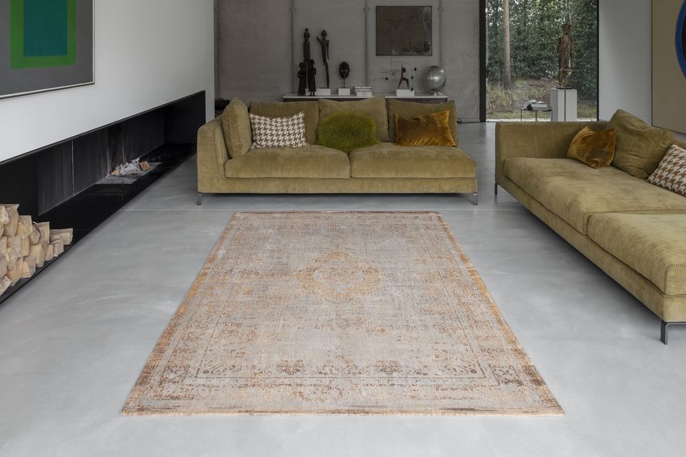 Louis De Poortere Fading World Medallion Rug - 9067 Salmon