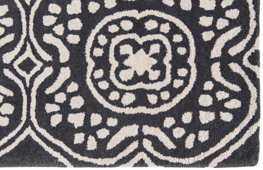 Romo Chella Rug - Ebony