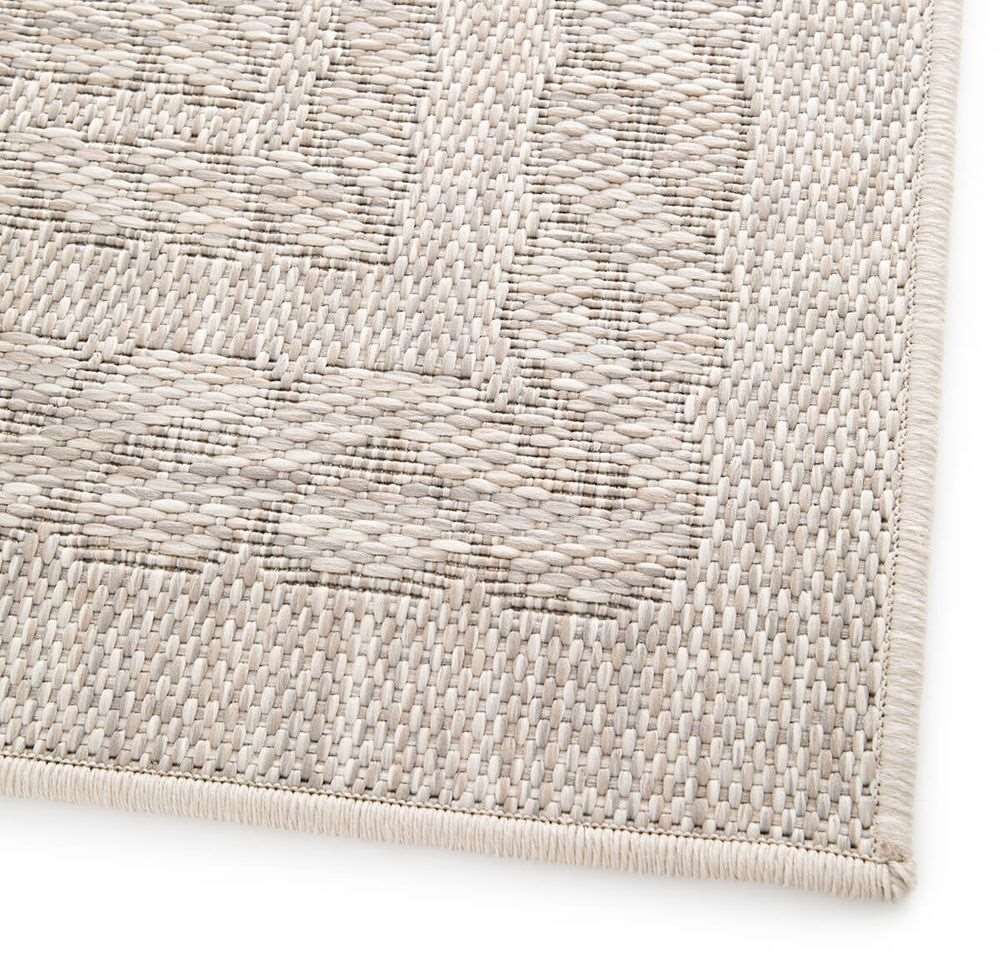 Maze Alfresco Outdoor Rug - Silver