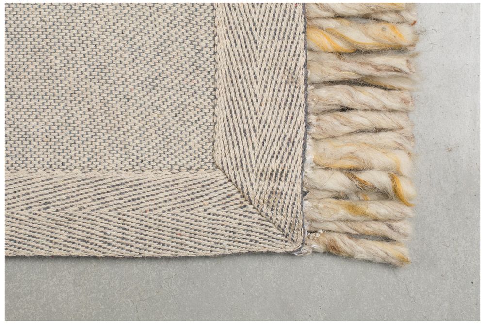 Zuiver Frills Rug - Beige / Yellow